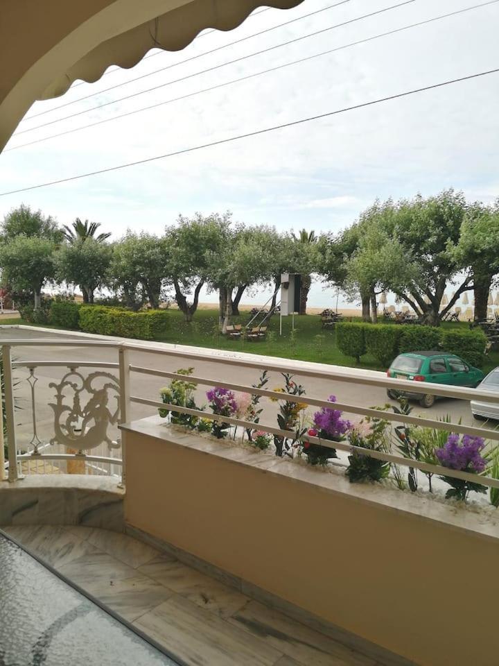 Hara'S Houses A Flogita Dış mekan fotoğraf